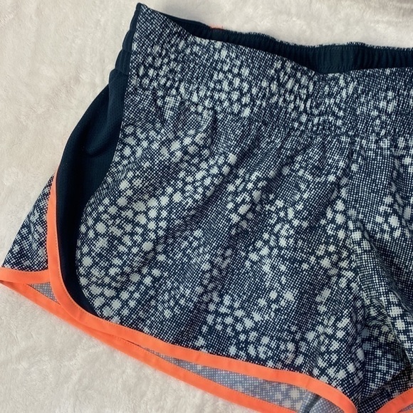 nike Dri-Fit Running Shorts with Liner Size Large - Picture 4 of 10